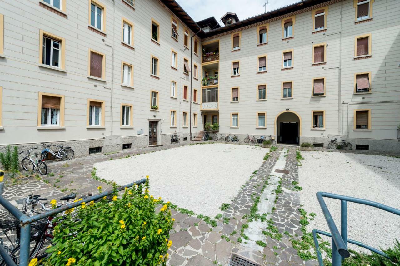 Zara Apartment Trento Bagian luar foto