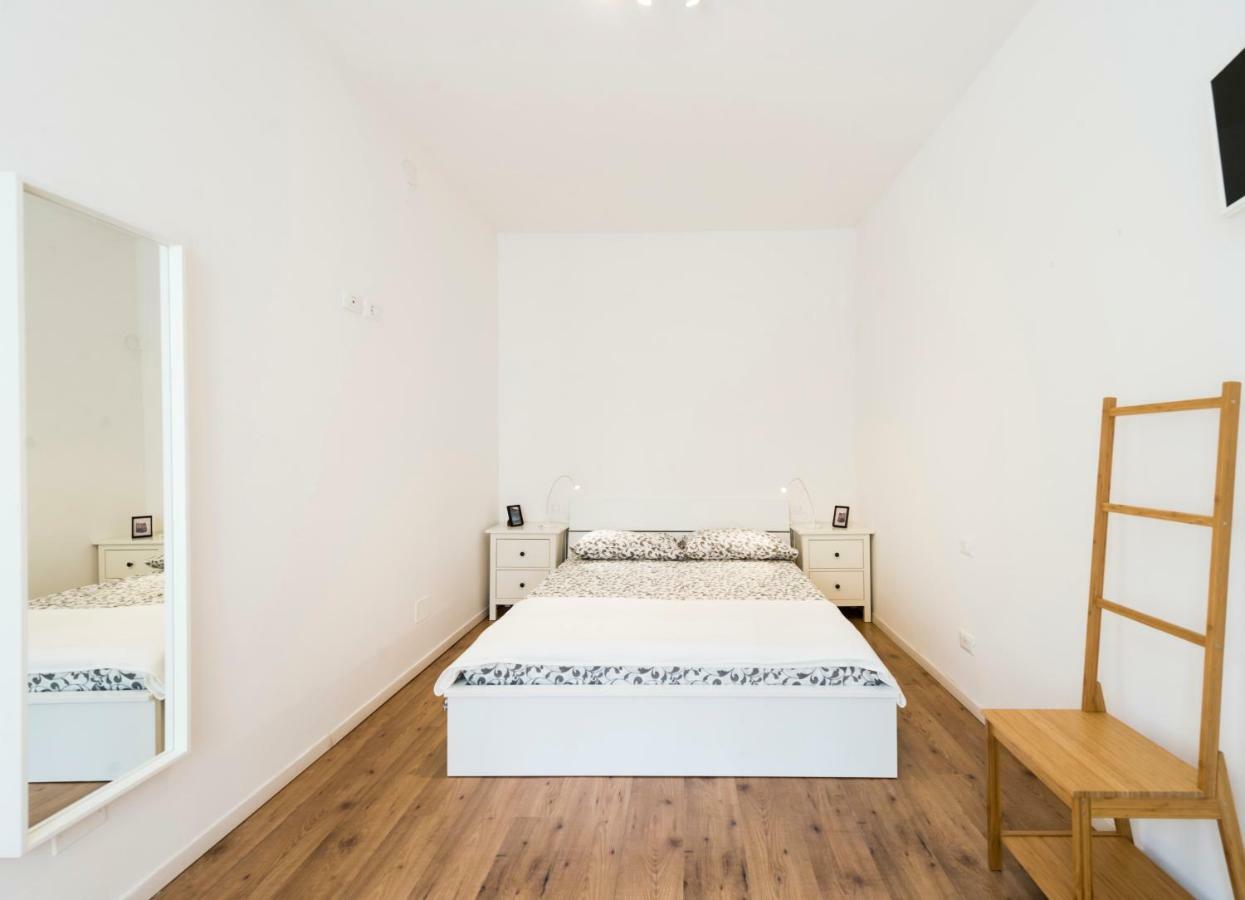 Zara Apartment Trento Bagian luar foto