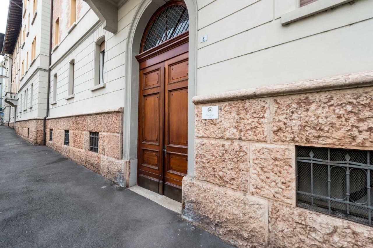 Zara Apartment Trento Bagian luar foto