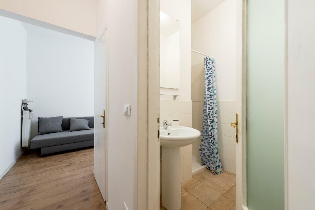 Zara Apartment Trento Bagian luar foto