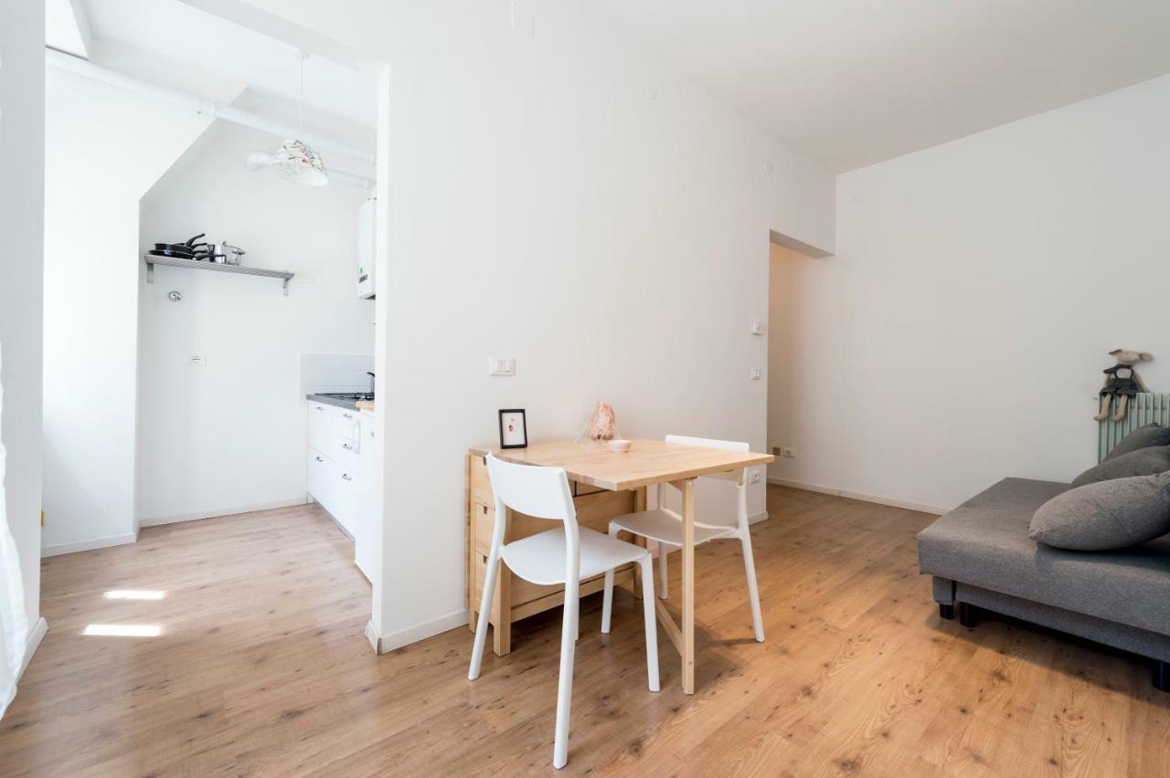 Zara Apartment Trento Bagian luar foto