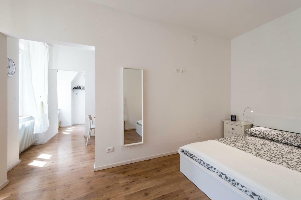 Zara Apartment Trento Bagian luar foto